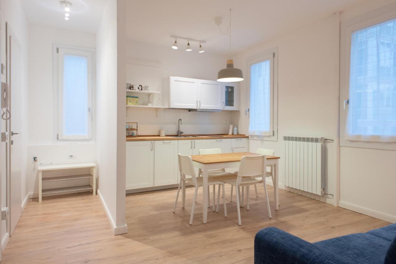 Casa Carlotta Al Portello, Vicino Al Centro E All'ospedale Apartment